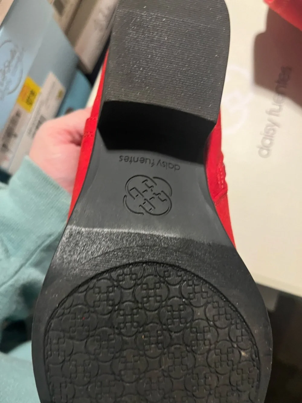 Daisy Fuentes Red Suede Ankle Booties - Picture 6 of 6